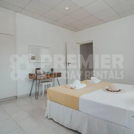 Andreas Villa Protaras